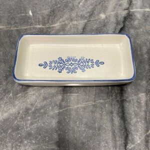 Pfaltzgraff Yorktowne Grayish Ceramic Relish, Cracker, Butter Plate 716-51.